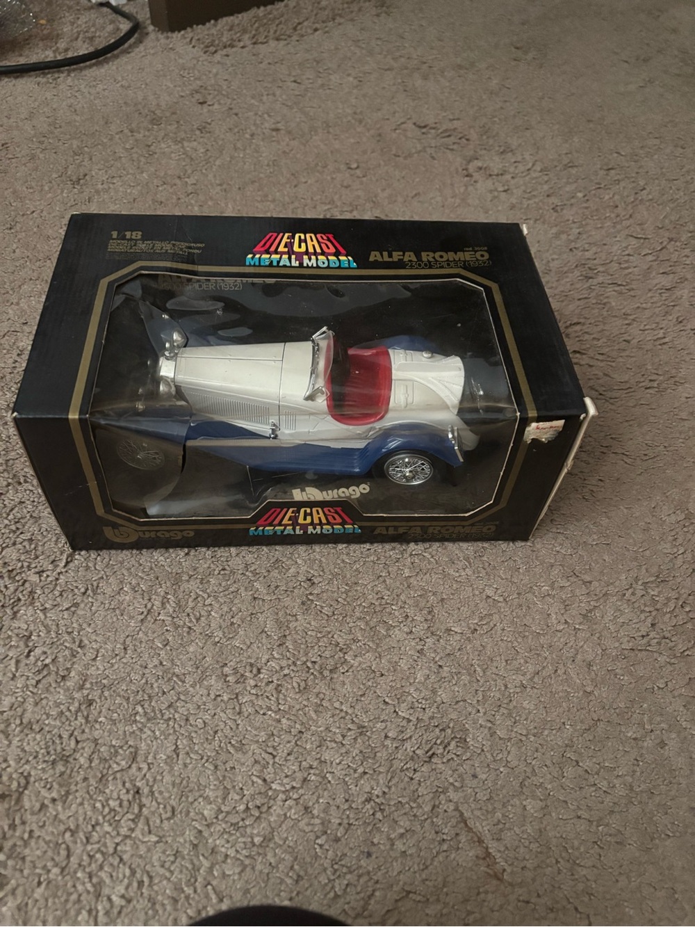 Die-Cast Alfa Romeo 2300 Spider Toy Car - White & Blue
